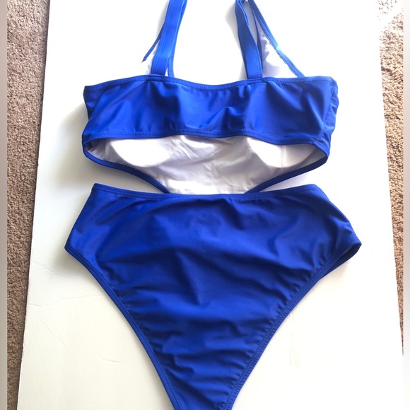 NWOT - Women’s One Piece Swimwear! - Picture 6 of 7